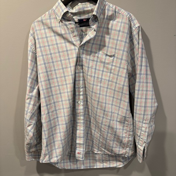 Vineyard Vines Blue and Pink Casual Button Down Shirt - Picture 1 of 3